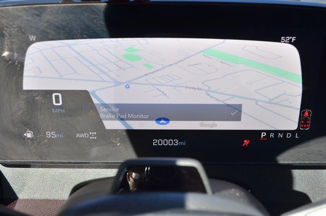 Used 2024 Chevrolet Traverse Z71 w/ Enhanced Driving Package image 22