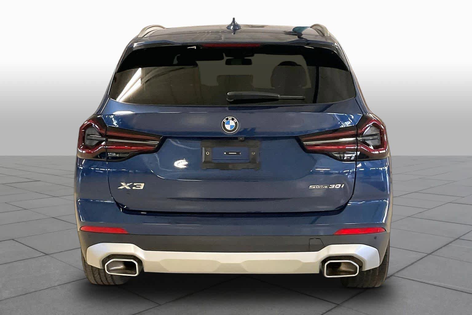 Certified 2024 BMW X3 sDrive30i w/ Convenience Package RWD image 4