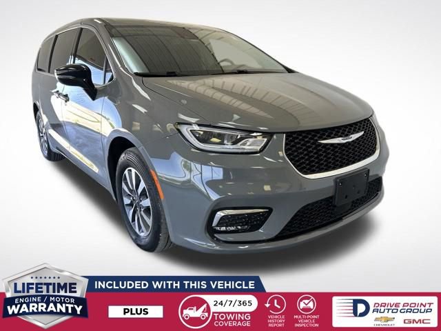 Used 2024 Chrysler Pacifica Limited FWD 360° Tour