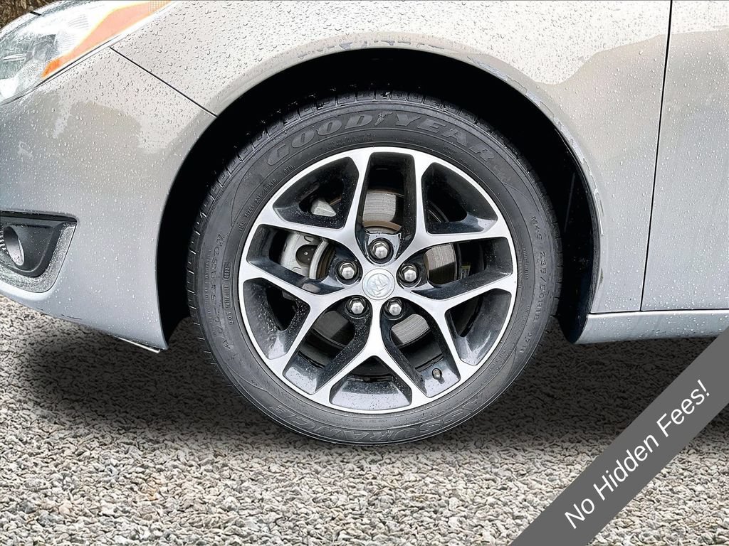 Used 2017 Buick Regal Sport Touring FWD image 8