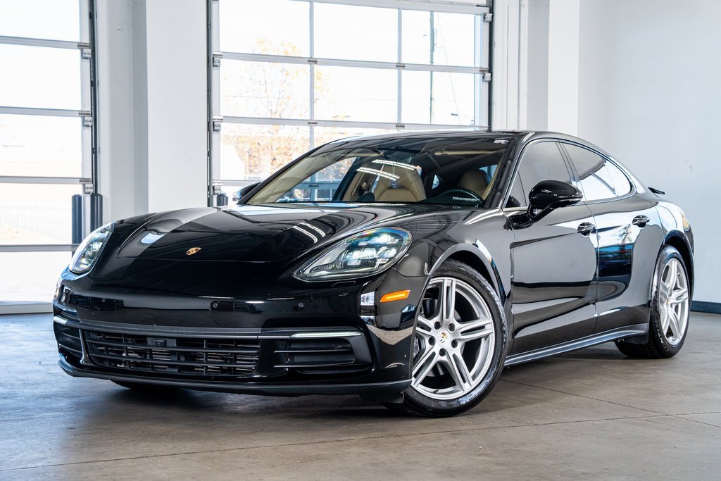 Used 2019 Porsche Panamera image 2