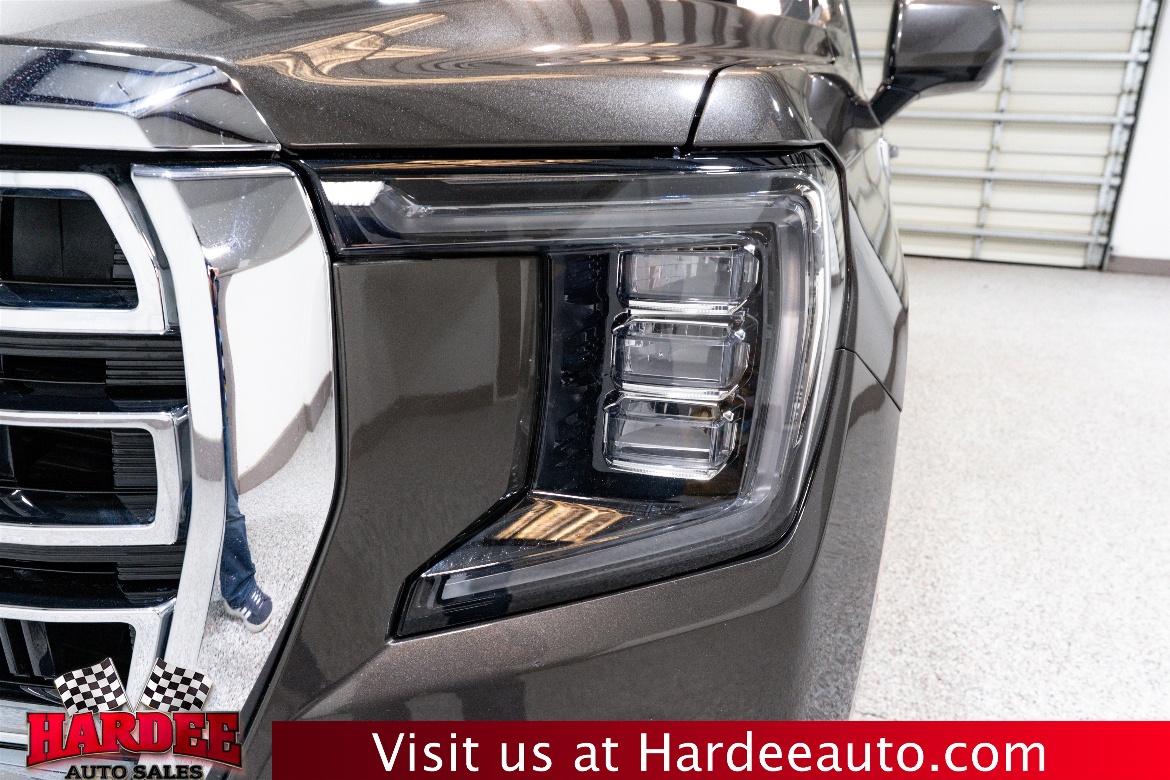 Used 2021 GMC Yukon SLT image 8