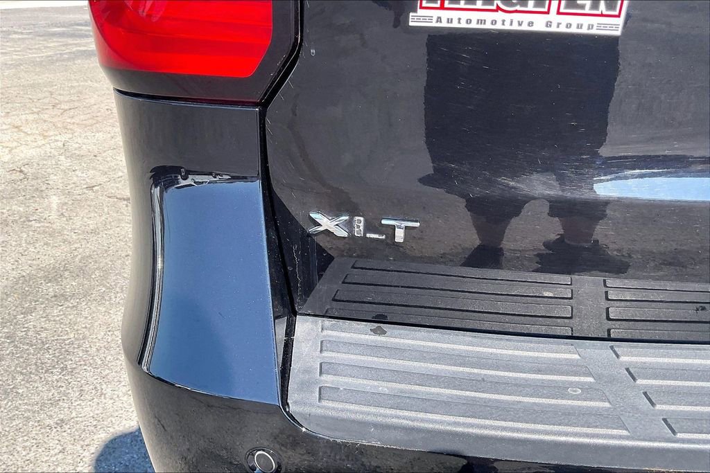 Used 2024 Ford Expedition XLT image 24