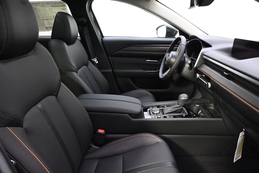 New 2026 MAZDA CX-50 AWD 2.5 Hybrid w/ Premium Pkg image 16