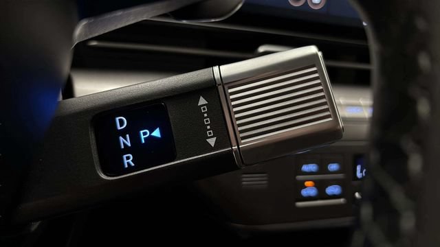 New 2026 Hyundai Kona SEL Premium AWD/4WD image 23