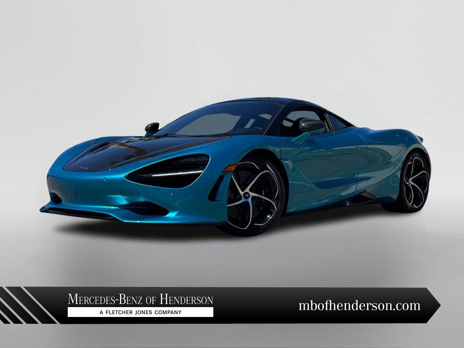 Used 2024 McLaren 750S RWD image 1