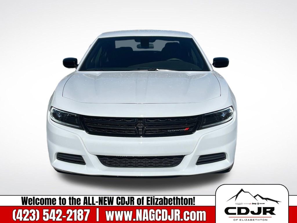 New 2023 Dodge Charger SXT w/ Cold Weather Package image 9