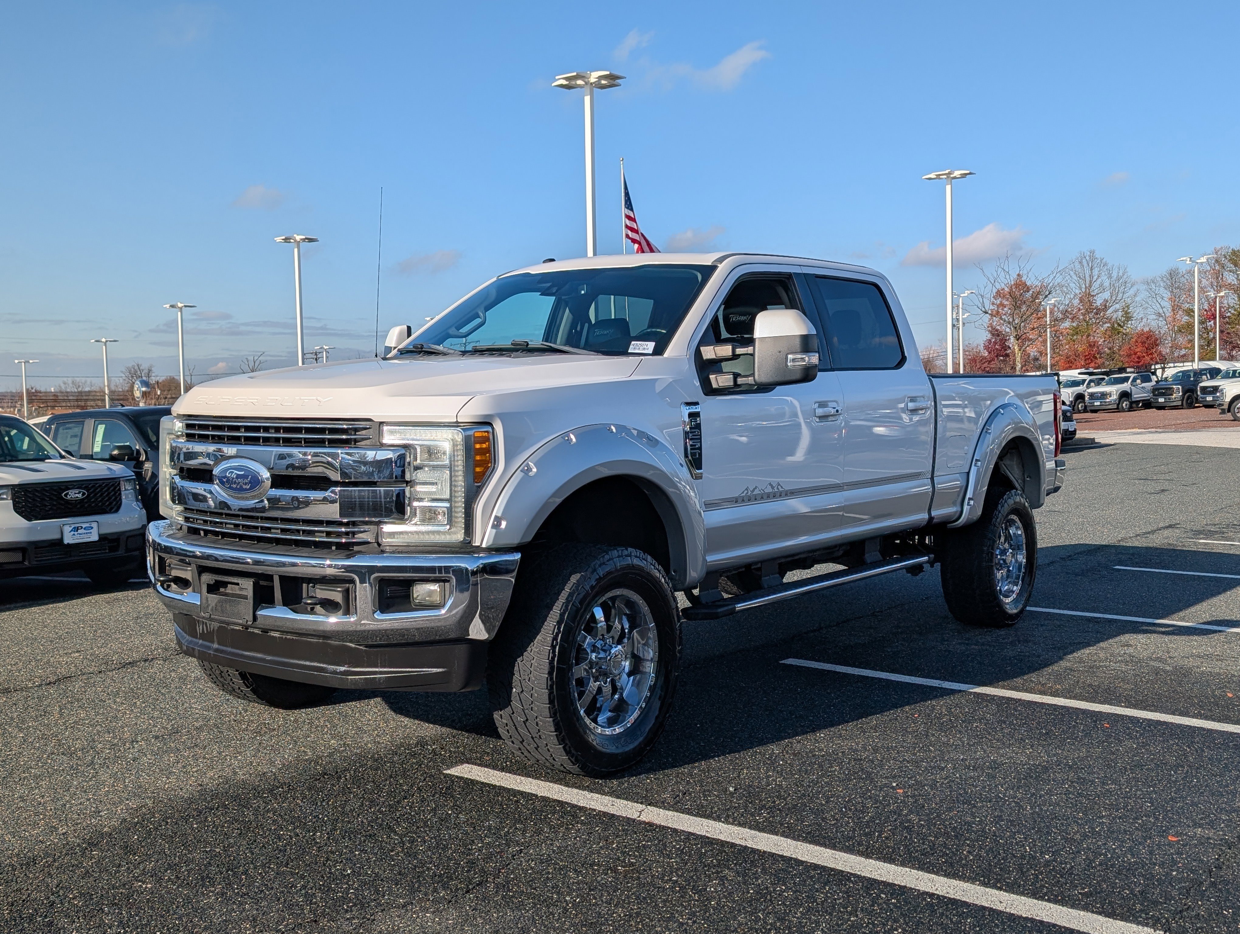 Used 2017 Ford F250 Lariat w/ Lariat Ultimate Package image 7