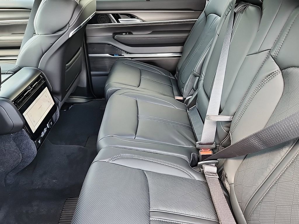 New 2024 Jeep Grand Wagoneer Series II w/ Quick Order Packagew 28T image 9