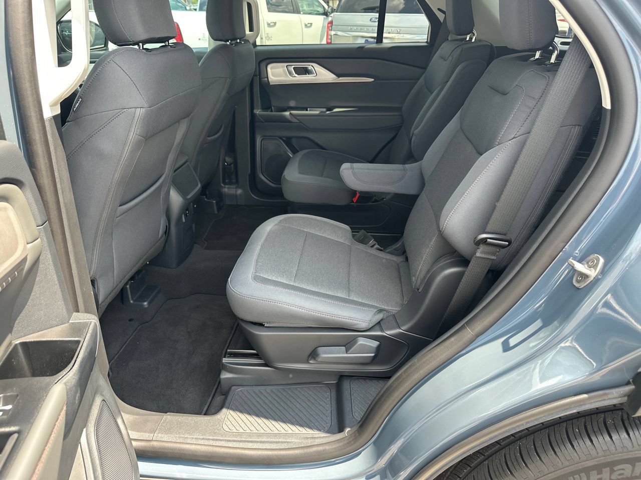 New 2026 Ford Explorer Active RWD image 21