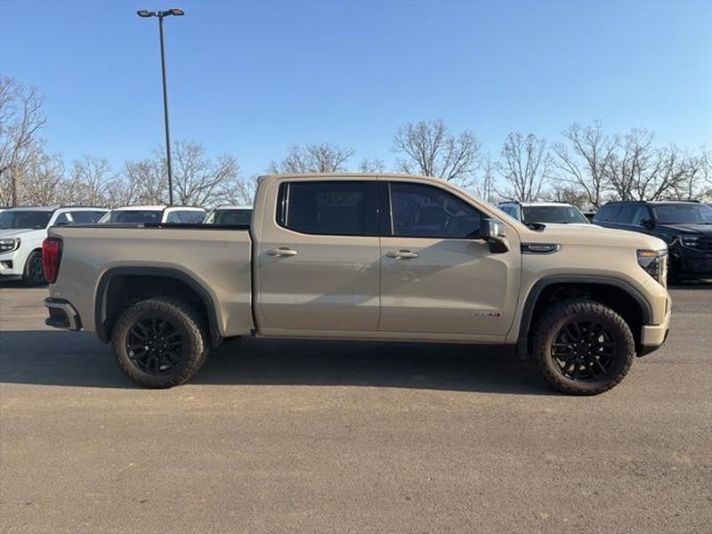 Used 2022 GMC Sierra 1500 AT4 w/ Sierra Safety Plus Package image 5