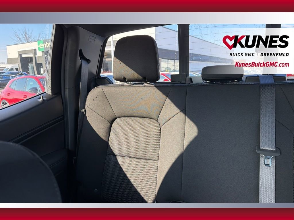 New 2026 GMC Canyon Elevation w/ Convenience Package image 29