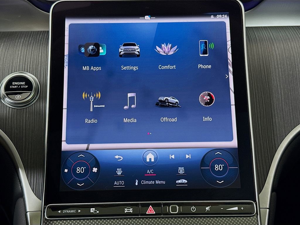 Used 2024 Mercedes-Benz GLC 300 4MATIC w/ AMG Line image 15