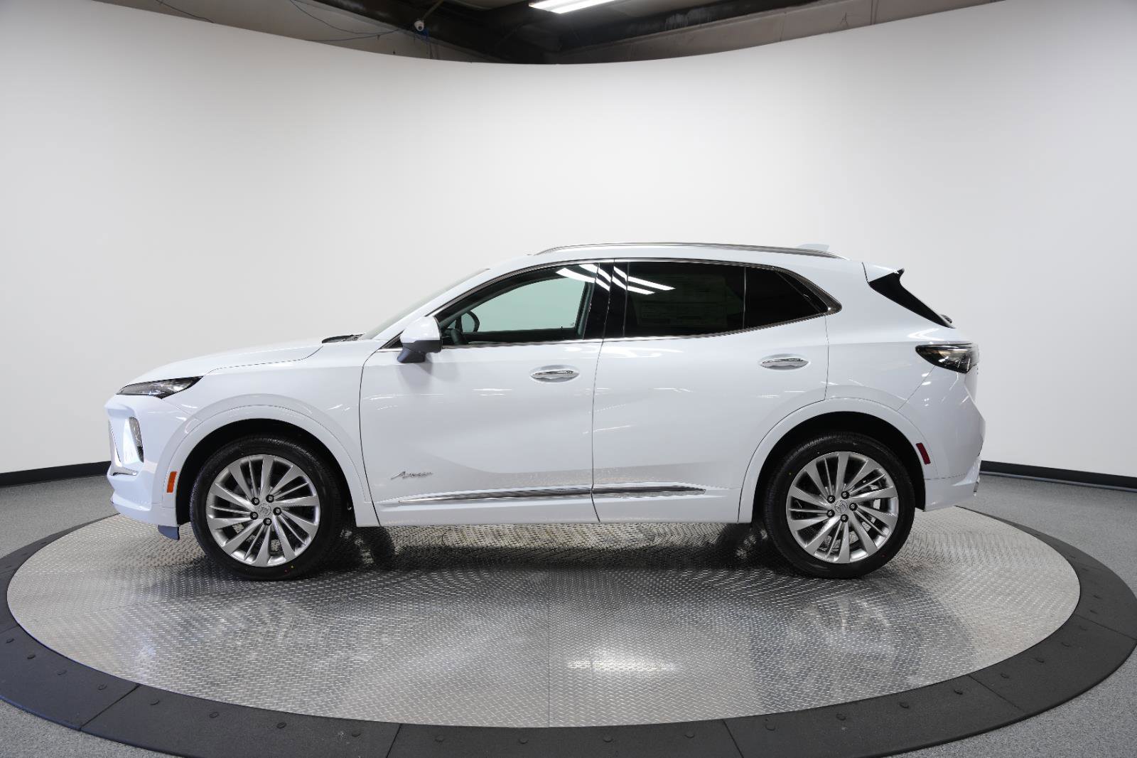 New 2026 Buick Envision Avenir image 5