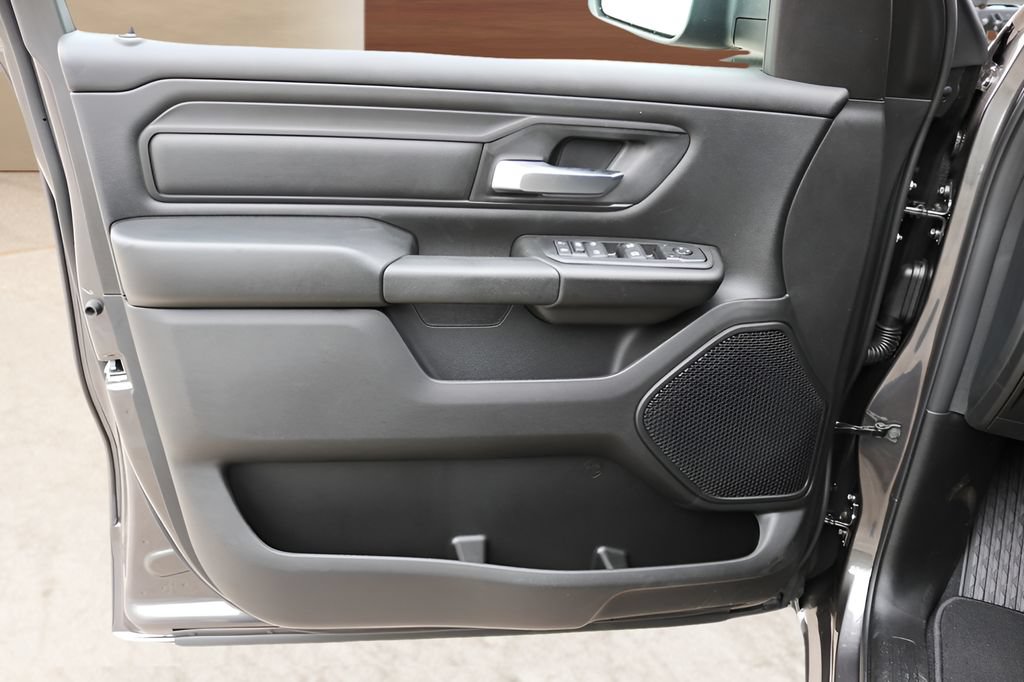 New 2026 RAM 1500 Express RWD image 10
