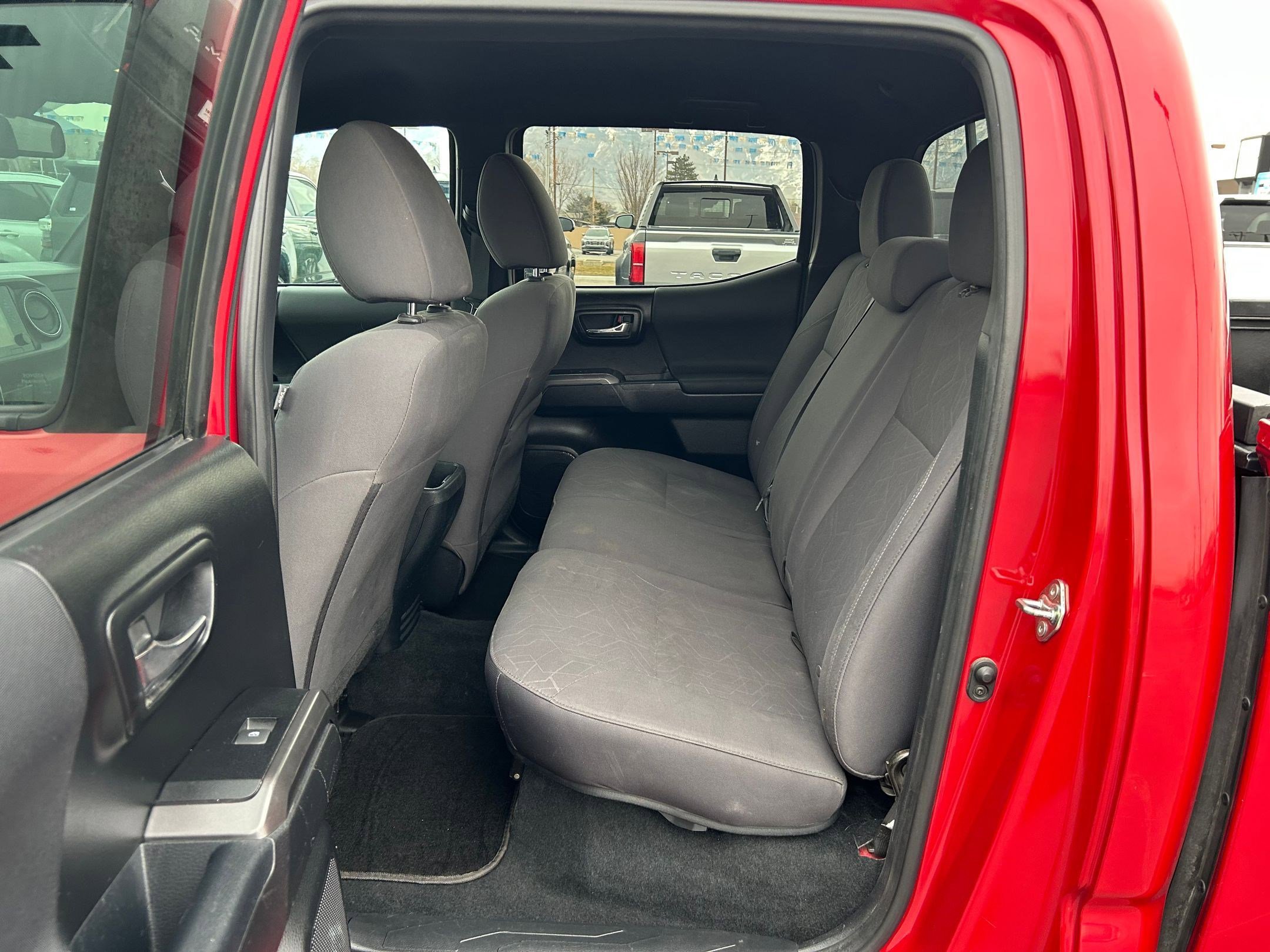 Certified 2019 Toyota Tacoma TRD Off-Road w/ Technology Package image 23