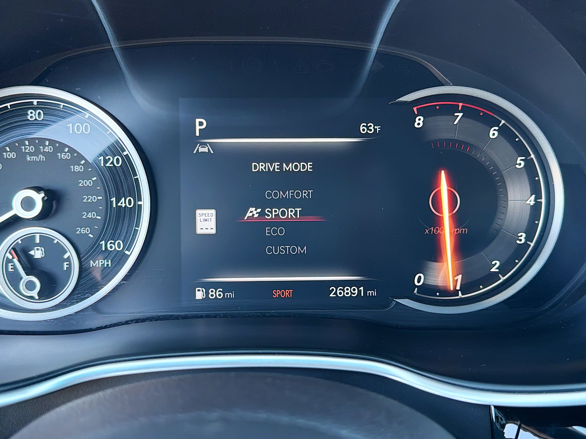 Used 2024 Genesis G80 2.5T image 28