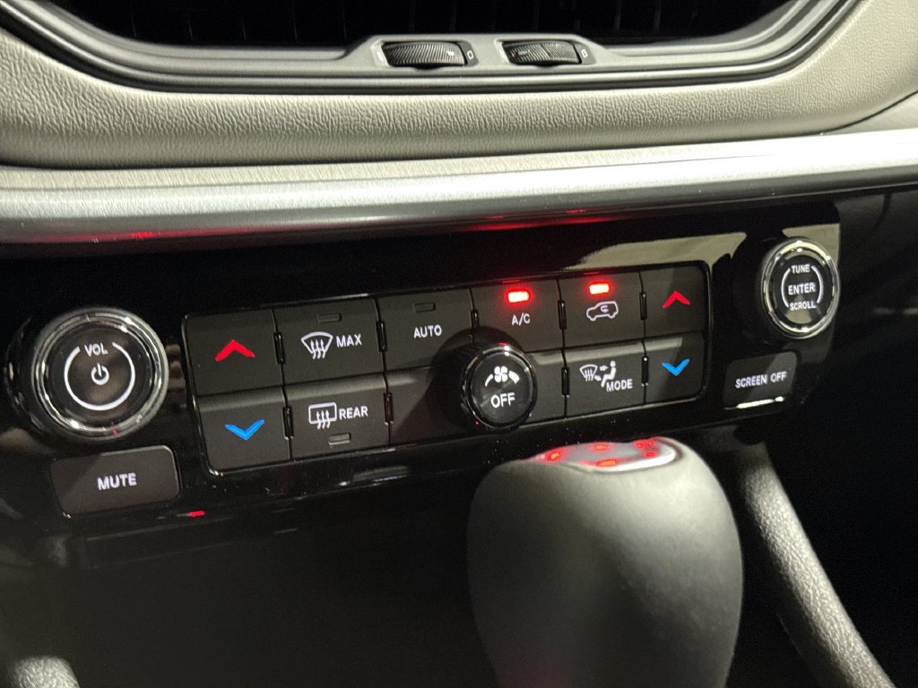 New 2026 Jeep Compass Limited AWD/4WD image 16