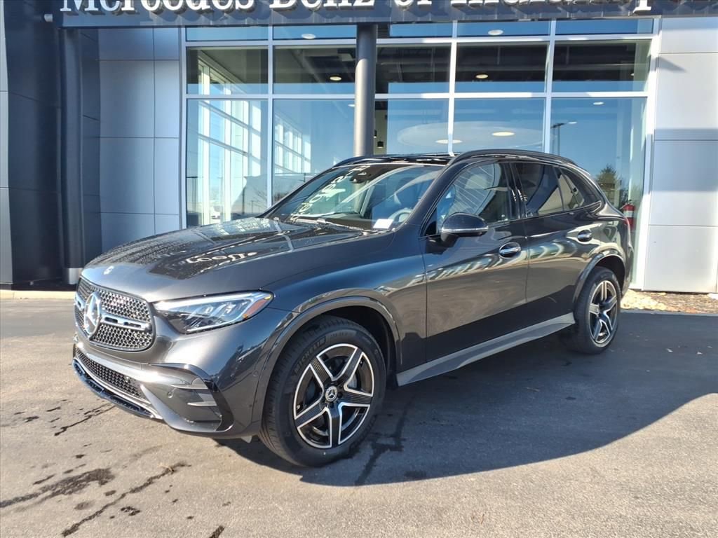 New 2026 Mercedes-Benz GLC 300 4MATIC image 2