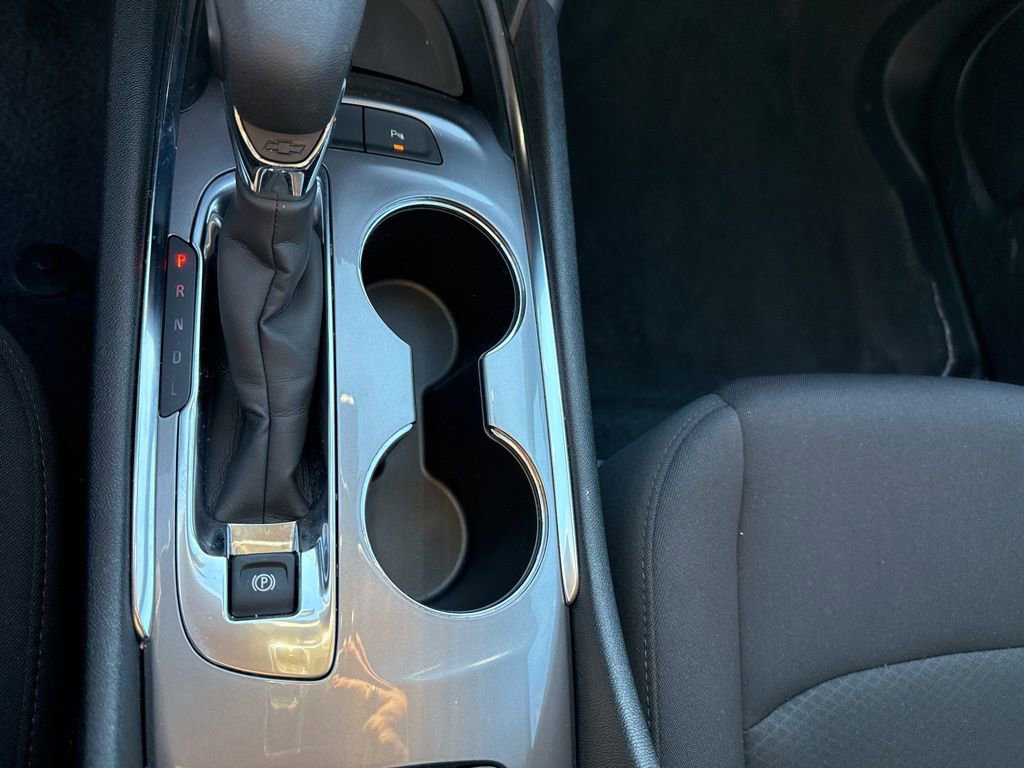 Used 2024 Chevrolet Malibu LT image 36