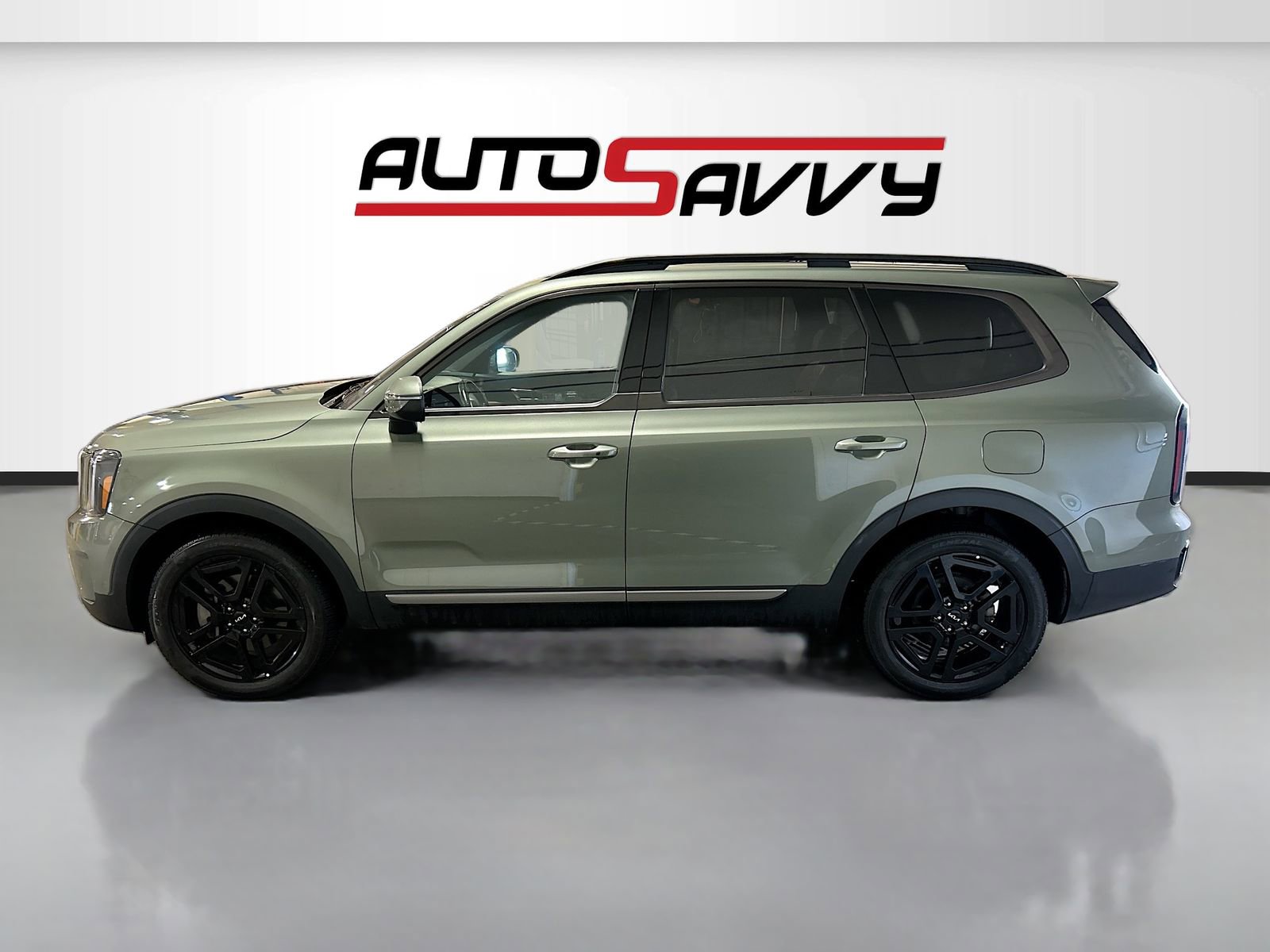 Used 2023 Kia Telluride EX X-Line AWD/4WD image 4