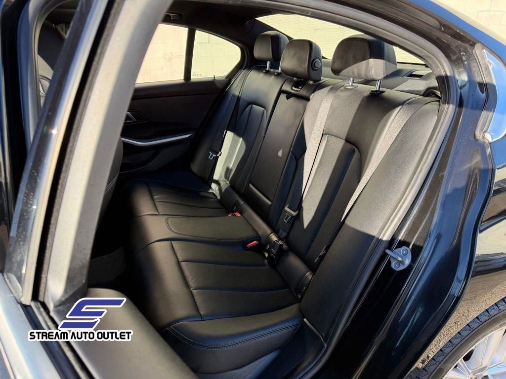 Used 2024 BMW 330i xDrive Sedan image 18
