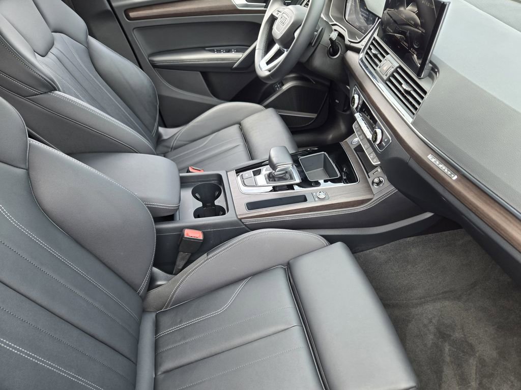 Certified 2023 Audi Q5 e Premium Plus w/ Premium Plus Package AWD/4WD image 18