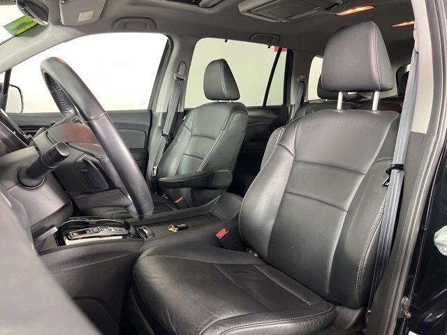 Used 2019 Honda Pilot Touring image 14
