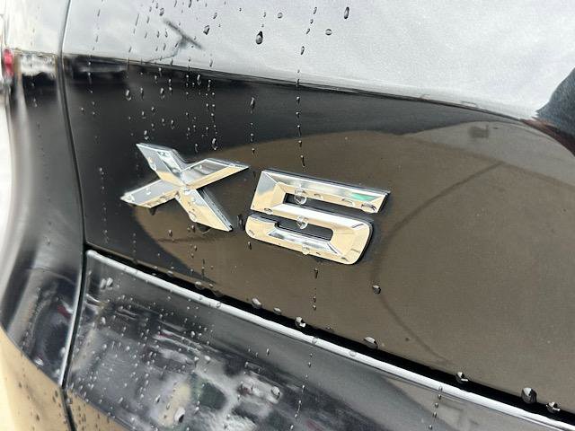 Used 2021 BMW X5 xDrive40i w/ Premium Package image 10