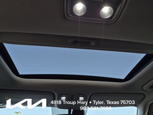 Certified 2022 Kia Soul Turbo FWD image 26