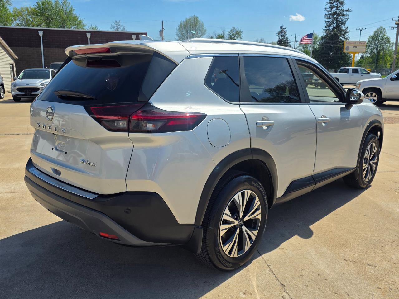 Used 2023 Nissan Rogue SV w/ SV Premium B Package AWD/4WD image 21