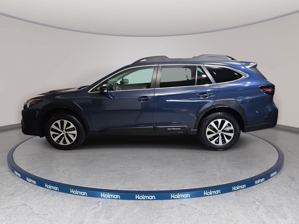 Used 2024 Subaru Outback Premium AWD/4WD image 9