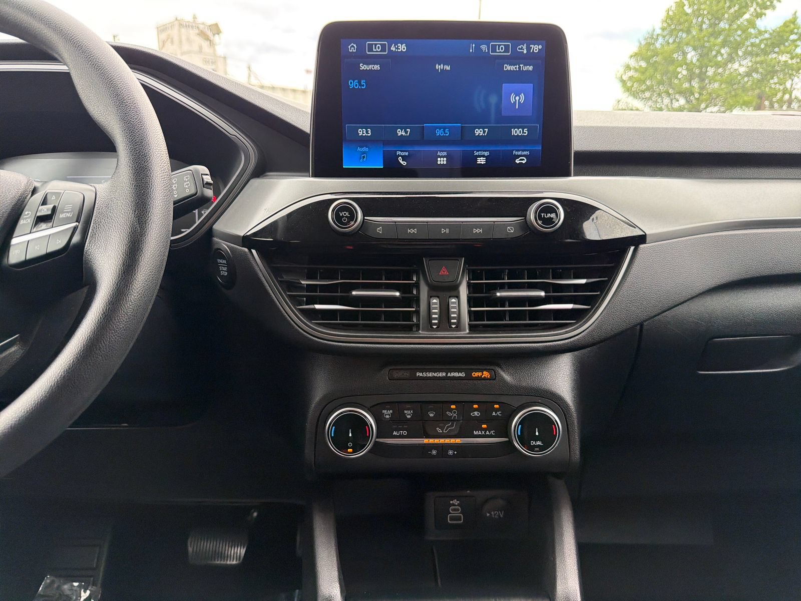 Used 2025 Ford Escape Active AWD/4WD image 27