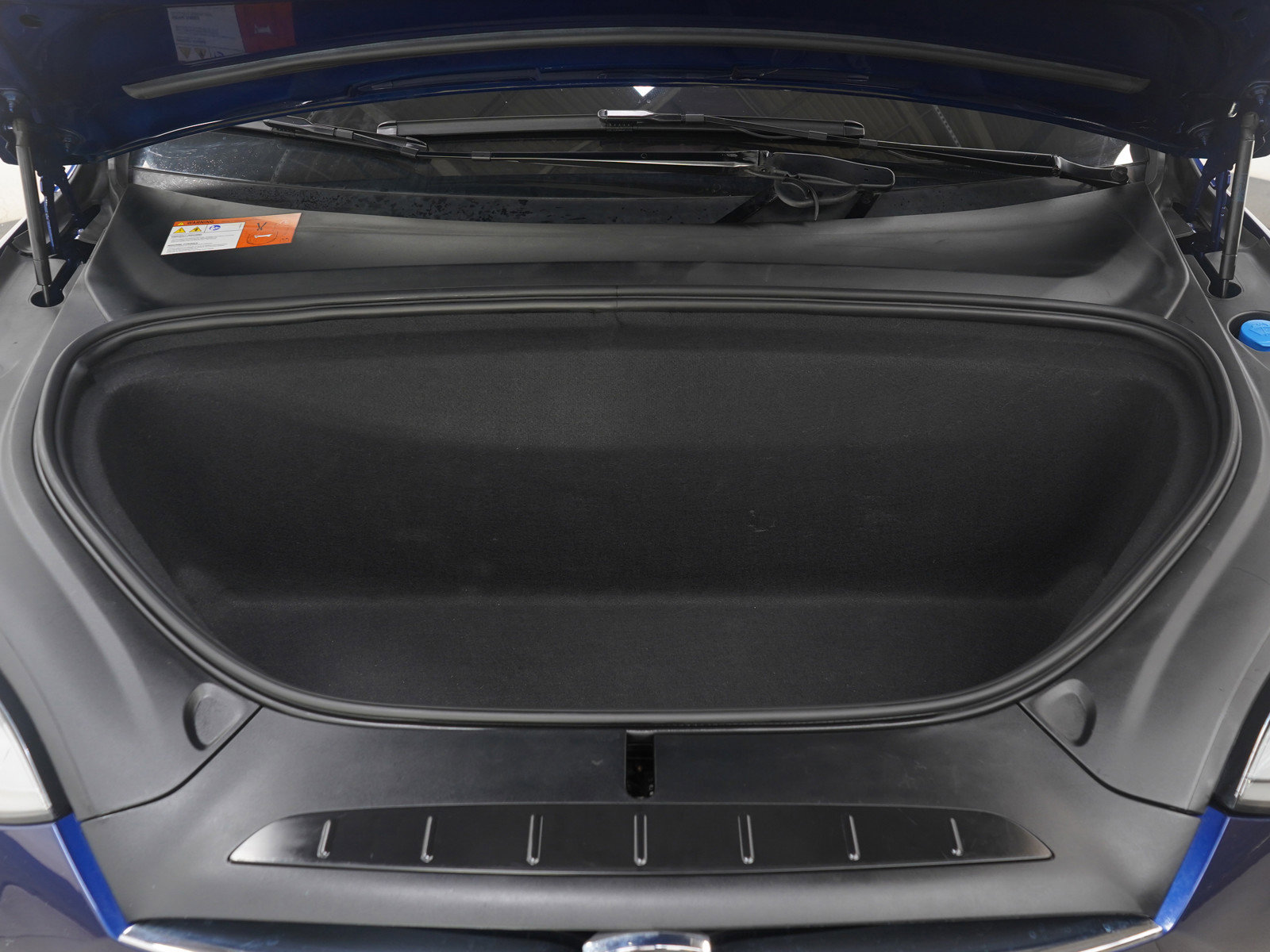 Used 2016 Tesla Model X Performance image 32