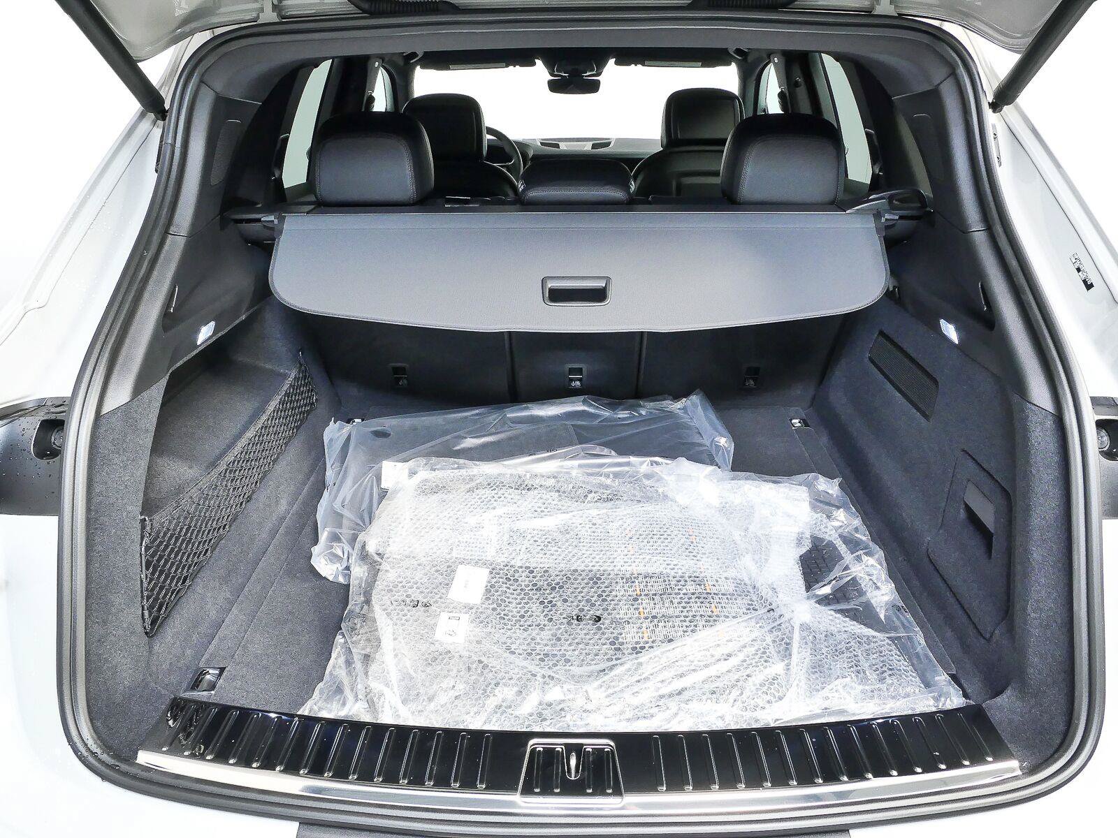 New 2026 Porsche Cayenne AWD/4WD image 30