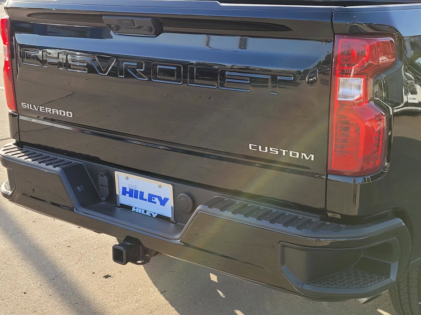 New 2026 Chevrolet Silverado 1500 Custom RWD image 4