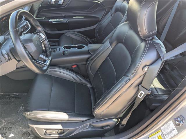 Used 2024 Ford Mustang Premium image 15