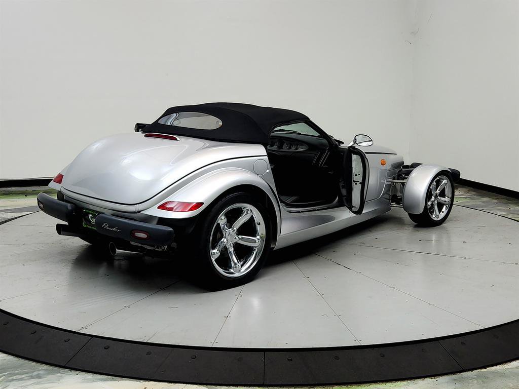 Used 2001 Chrysler Prowler RWD image 11