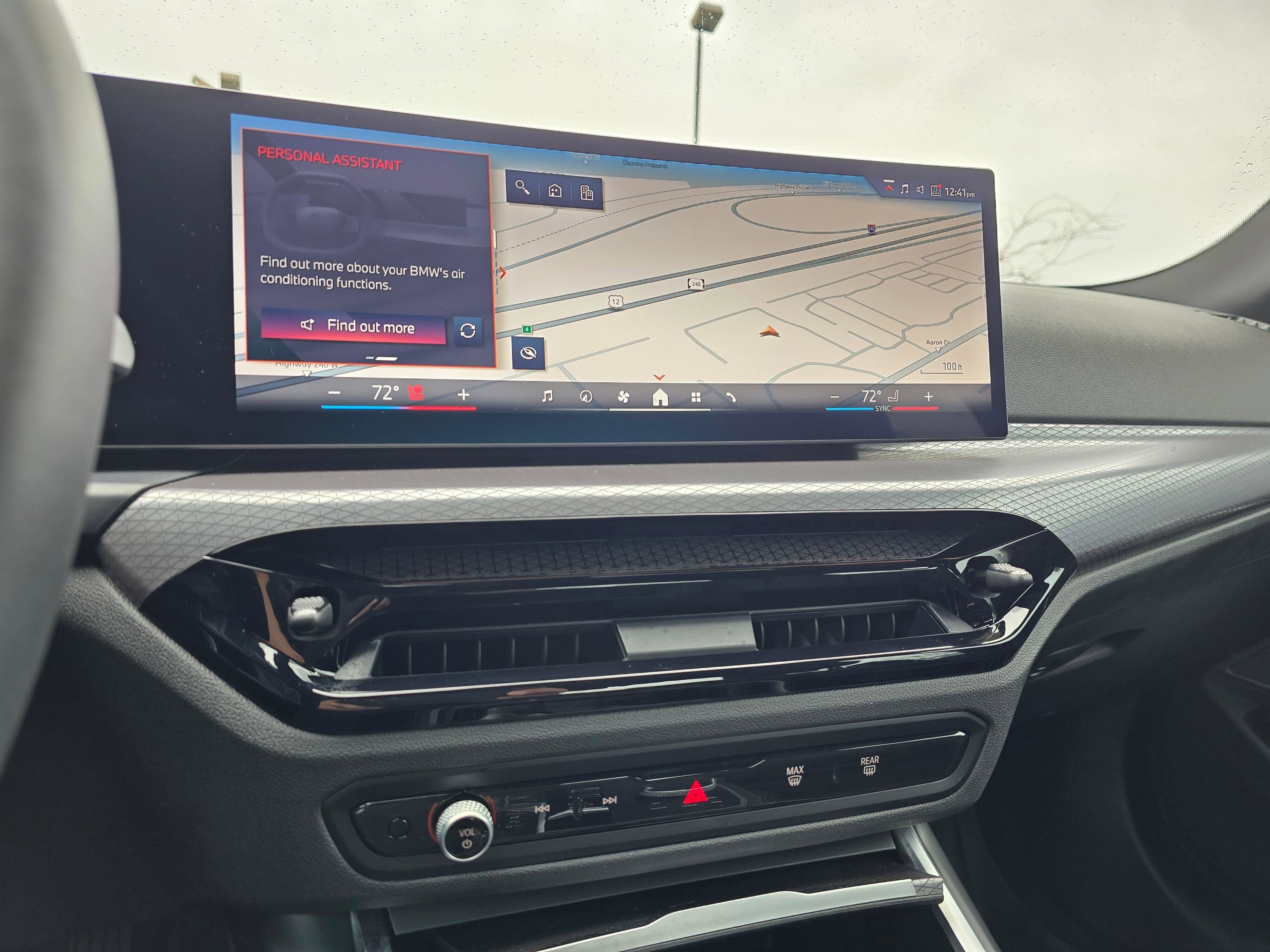 Certified 2025 BMW 330i xDrive Sedan w/ Premium Package image 19