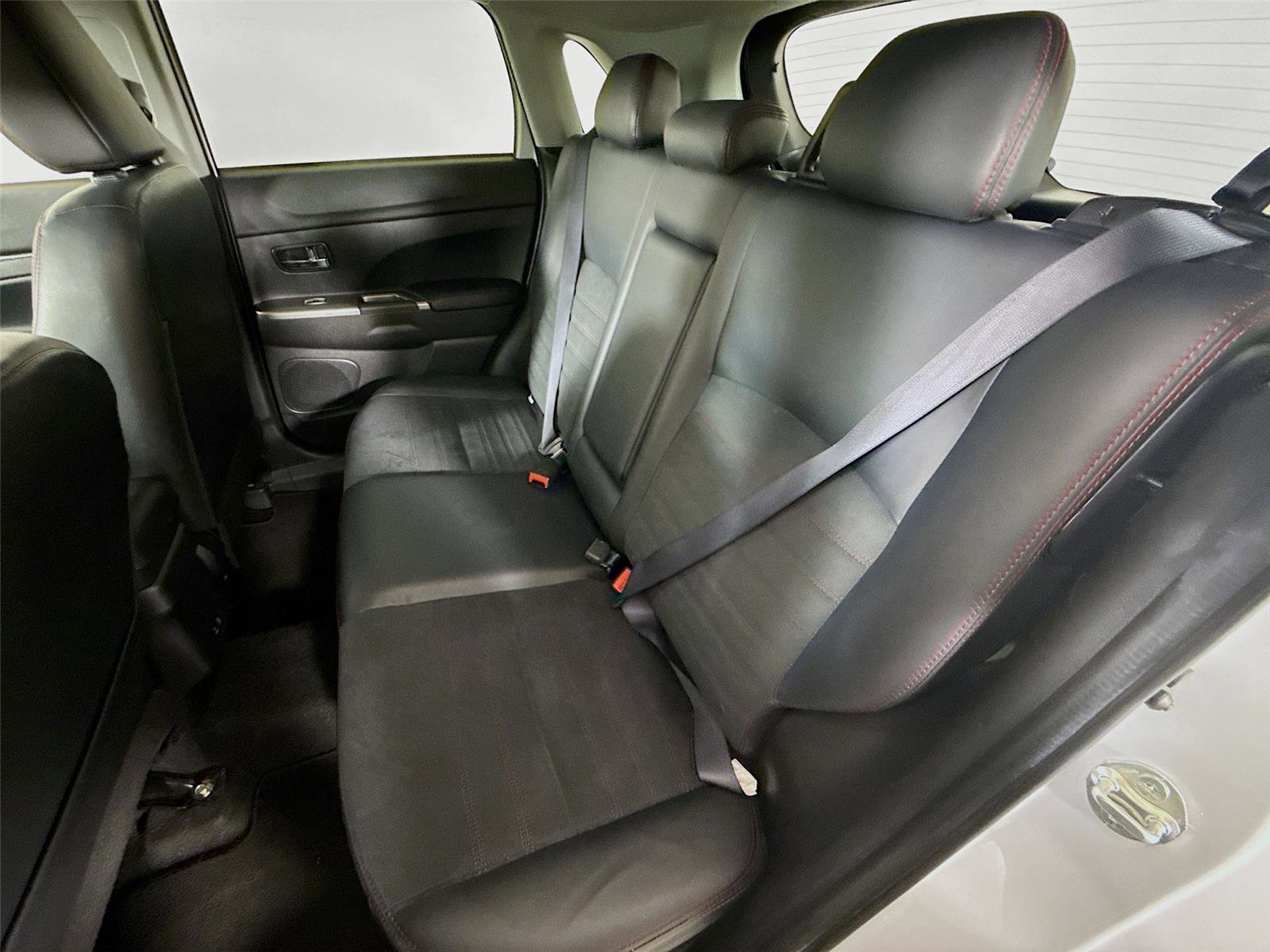 Used 2024 Mitsubishi Outlander Sport AWD image 14