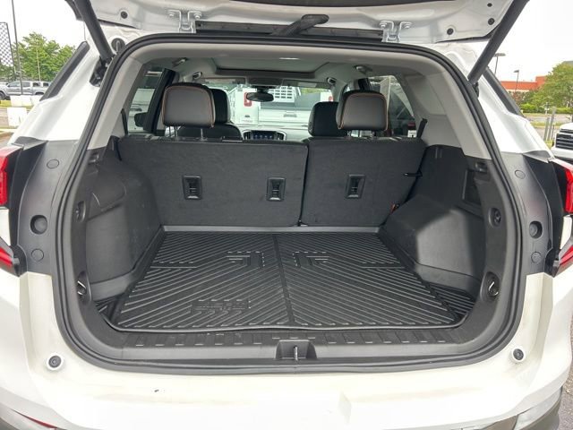 Used 2023 GMC Terrain AT4 AWD/4WD image 31