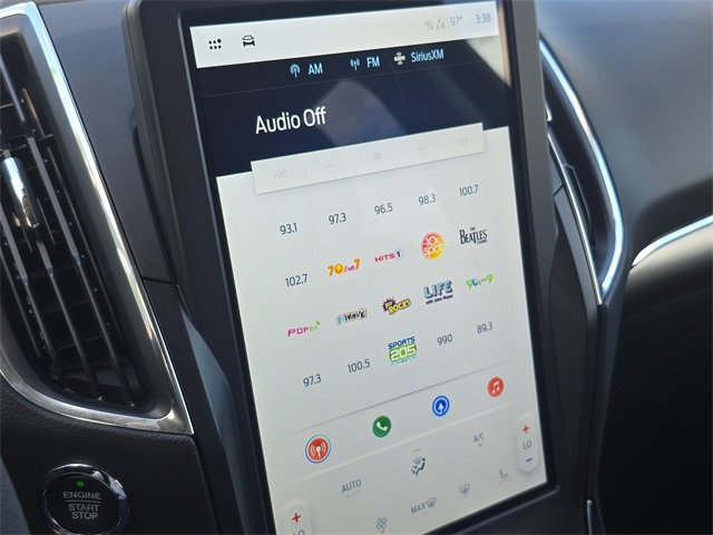 Used 2022 Ford Edge Titanium image 26