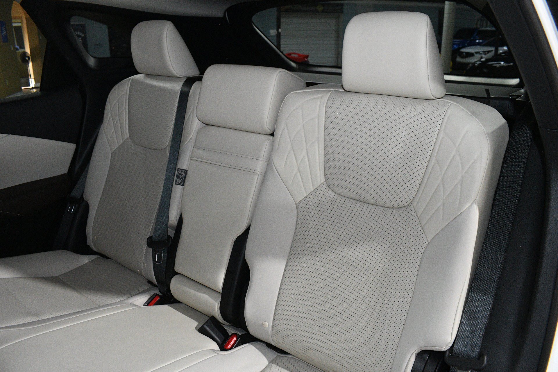 Used 2024 Lexus RX 350 Premium w/ Accessory Package (K3) FWD image 17