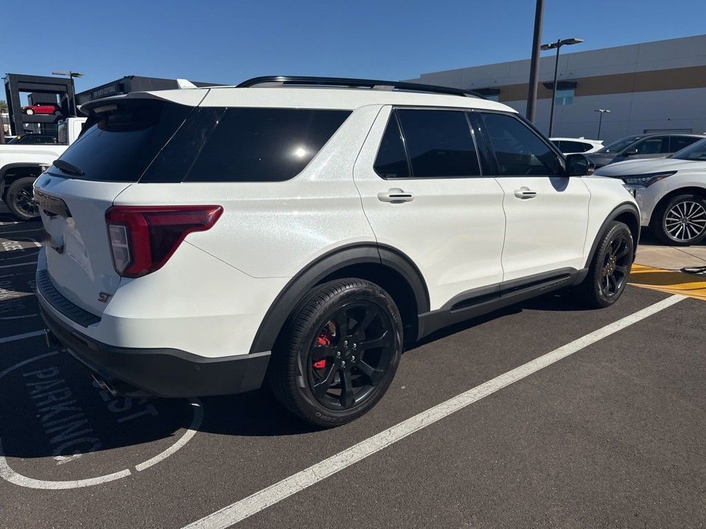 Used 2020 Ford Explorer ST w/ ST Street Pack image 6