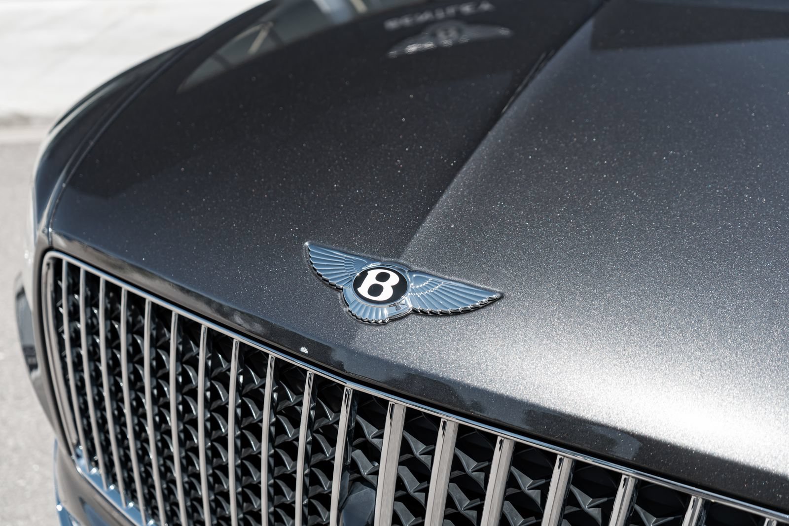 Certified 2024 Bentley Bentayga AWD/4WD image 21