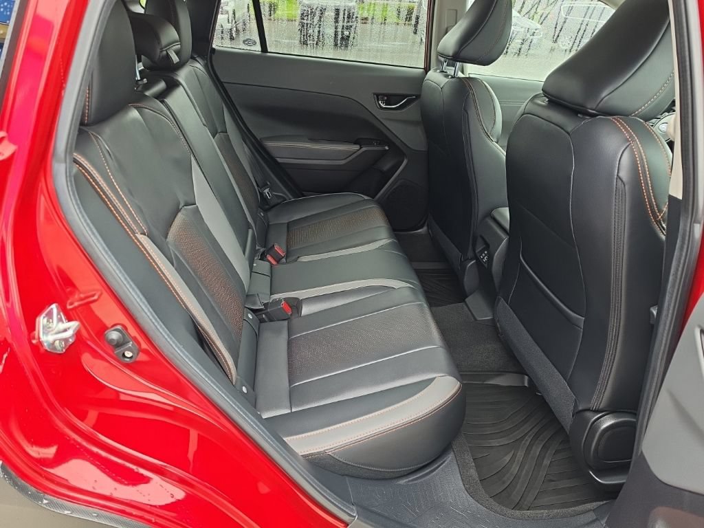 Used 2024 Subaru Crosstrek 2.5i Limited AWD/4WD image 31
