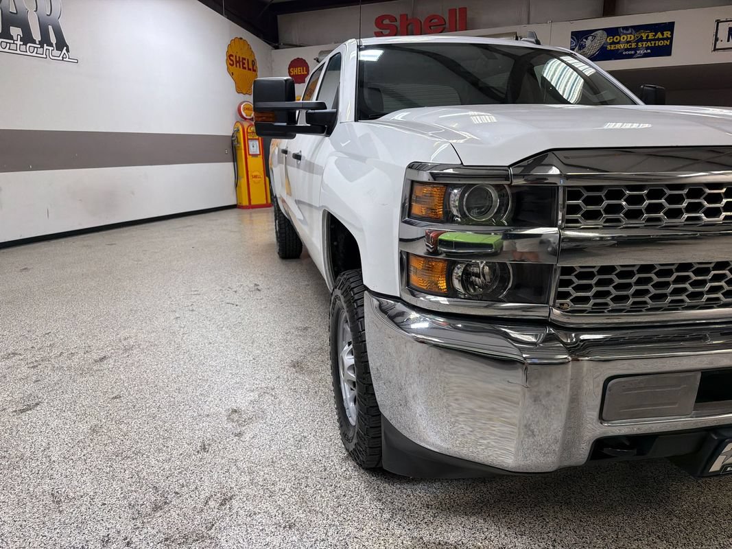 Used 2019 Chevrolet Silverado 2500 W/T w/ WT Convenience Package AWD/4WD image 14