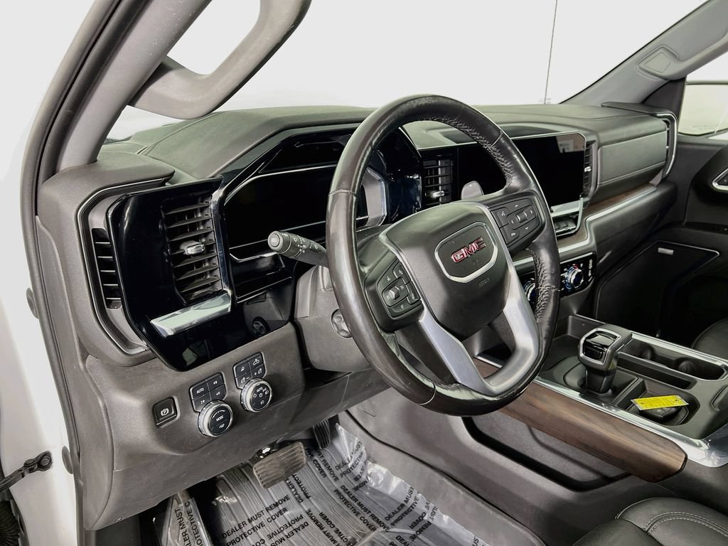Certified 2023 GMC Sierra 1500 SLT AWD/4WD image 7