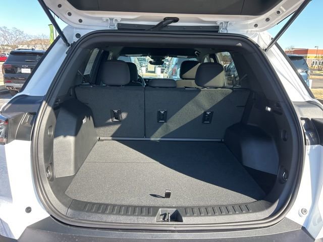 New 2026 Chevrolet Equinox LT w/ Midnight Edition FWD image 29