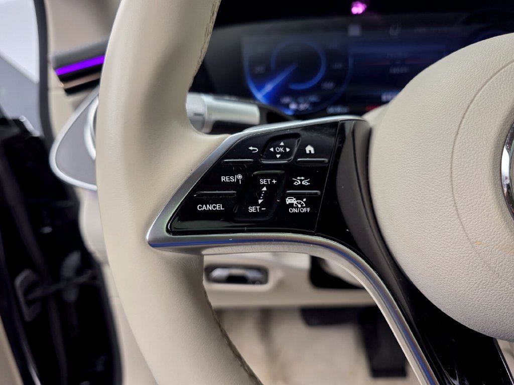 Used 2023 Mercedes-Benz EQS 580 4MATIC Sedan image 19